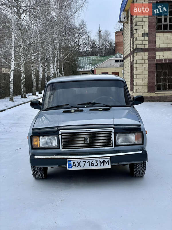 Седан ВАЗ / Lada 2107 2010 в Богодухове