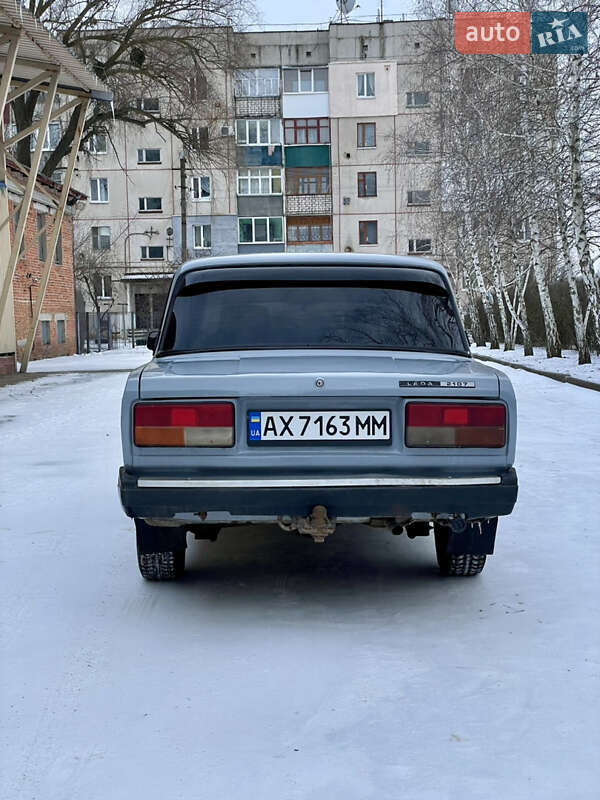 Седан ВАЗ / Lada 2107 2010 в Богодухове