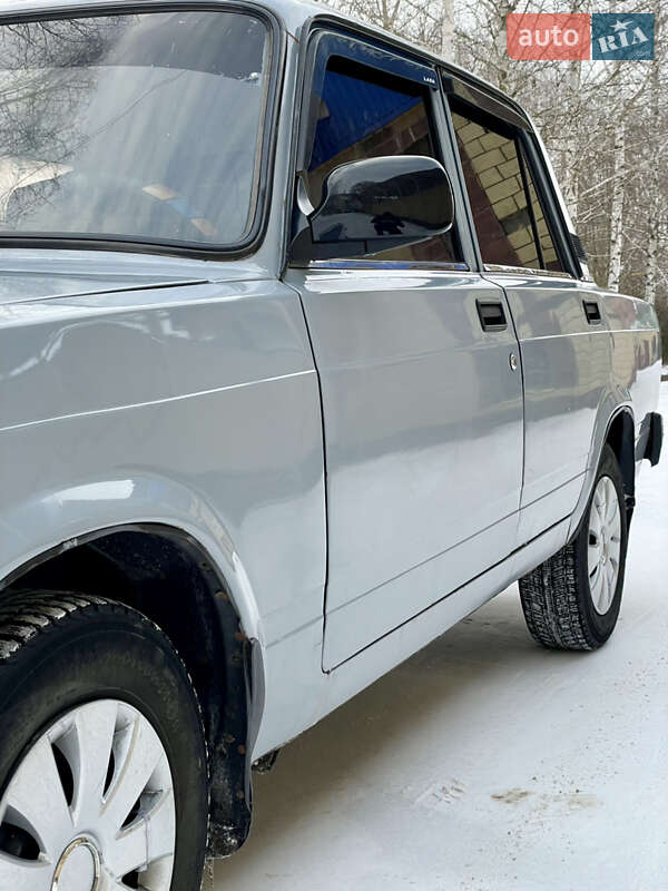 Седан ВАЗ / Lada 2107 2010 в Богодухове