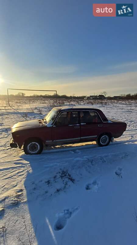 Седан ВАЗ / Lada 2107 1984 в Черкассах фото 2 Седан ВАЗ / Lada 2107 1984 в Черкассах