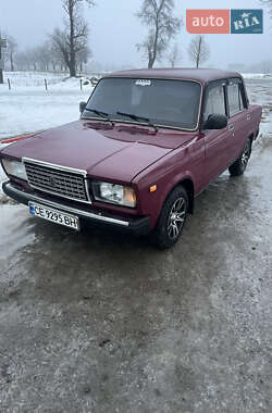 Седан ВАЗ 2107 2003 в Новоселиці