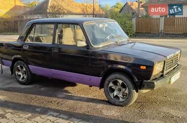 Седан ВАЗ 2107 2003 в Береговому