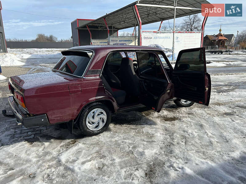 Седан ВАЗ / Lada 2107 2006 в Глыбокой фото 5 Седан ВАЗ / Lada 2107 2006 в Глыбокой