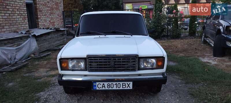 ВАЗ / Lada 2107 2001