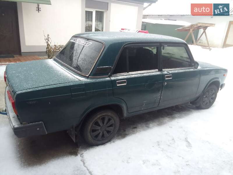 Седан ВАЗ / Lada 2107 2003 в Тернополе