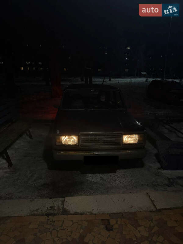 Седан ВАЗ / Lada 2107 2002 в Гайсине фото 4 Седан ВАЗ / Lada 2107 2002 в Гайсине