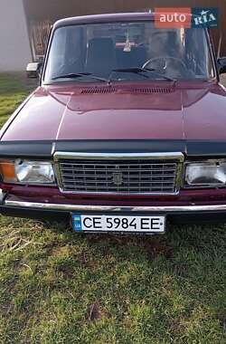 Седан ВАЗ 2107 2004 в Сторожинце