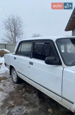 Седан ВАЗ 2107 1995 в Каменец-Подольском