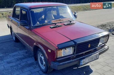 Седан ВАЗ / Lada 2107 2003 в Луцьку