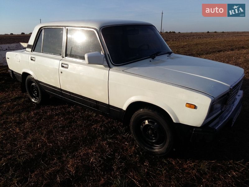 Седан ВАЗ / Lada 2107 1987 в Радехове