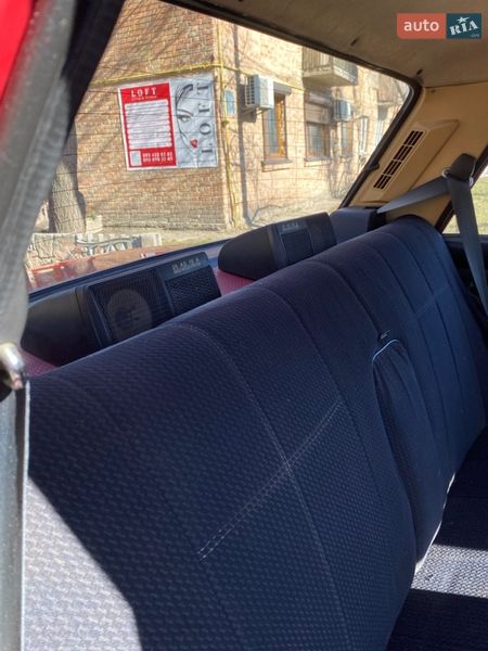 Седан ВАЗ / Lada 2107 1998 в Макарове