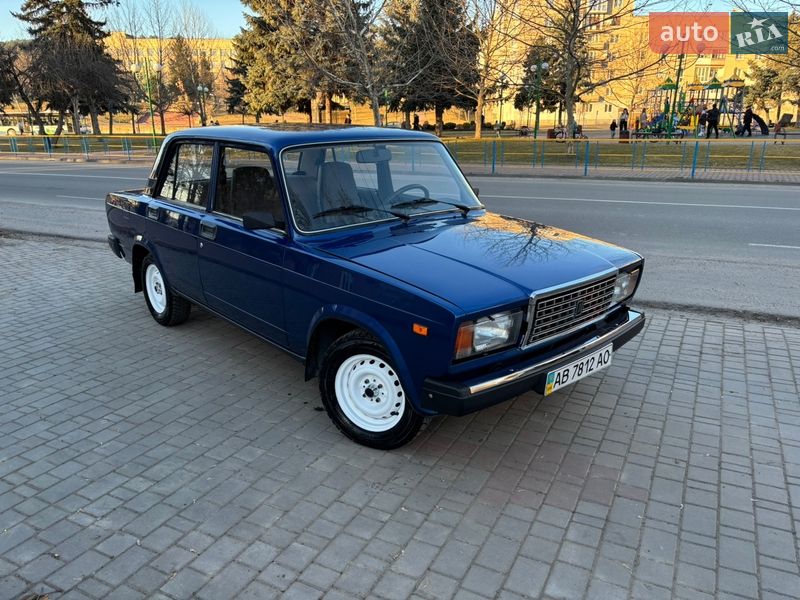 Седан ВАЗ / Lada 2107 2007 в Могилев-Подольске