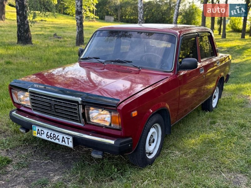 Седан ВАЗ / Lada 2107 2006 в Запорожье