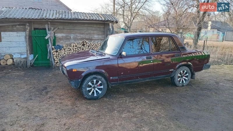 Седан ВАЗ / Lada 2107 2009 в Любомлі фото 2 Седан ВАЗ / Lada 2107 2009 в Любомлі