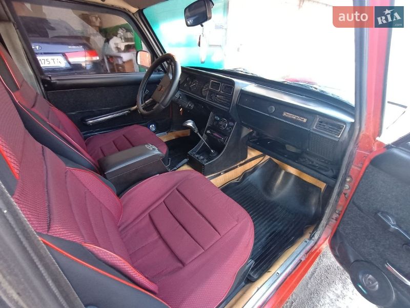 Седан ВАЗ / Lada 2107 1985 в Дніпрі