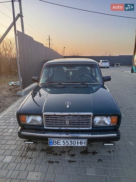 Седан ВАЗ / Lada 2107 2005 в Южноукраинске