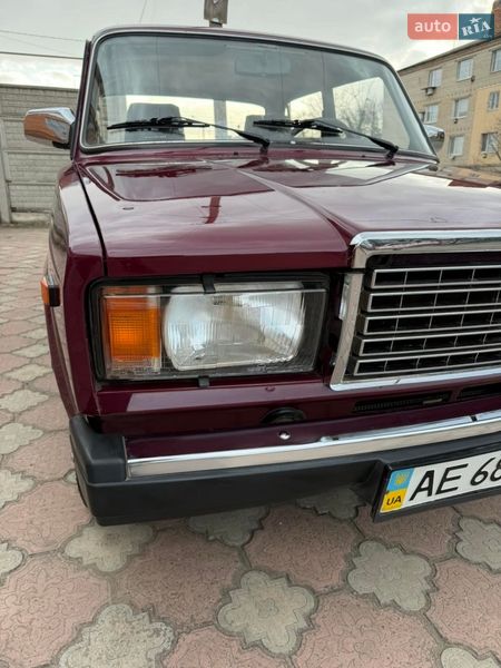 Седан ВАЗ / Lada 2107 2005 в Апостолово