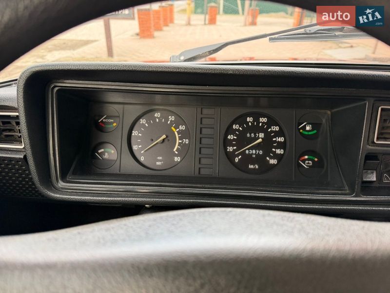 Седан ВАЗ / Lada 2107 2005 в Апостолово