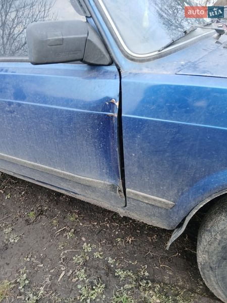 Седан ВАЗ / Lada 2107 2004 в Перемоге фото 5 Седан ВАЗ / Lada 2107 2004 в Перемоге