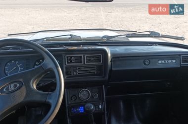 Седан ВАЗ 2107 2002 в Узині