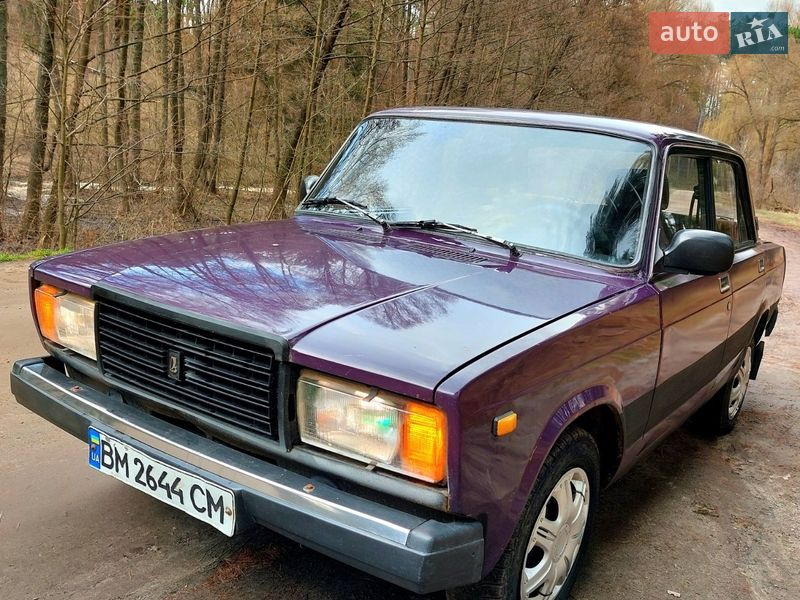 Седан ВАЗ / Lada 2107 2001 в Тростянце