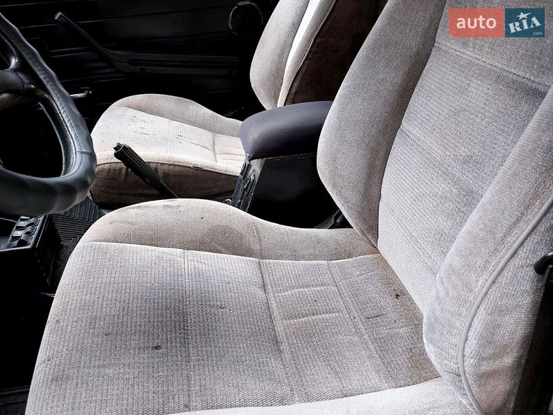 Седан ВАЗ / Lada 2107 2001 в Тростянце