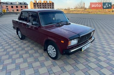 Седан ВАЗ 2107 2007 в Гайсине