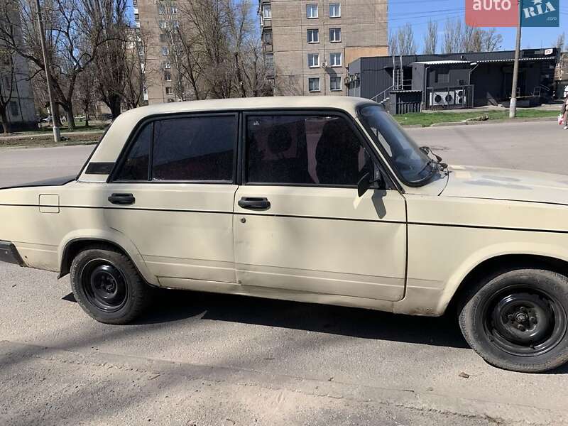 Седан ВАЗ / Lada 2107 1987 в Кривому Розі
