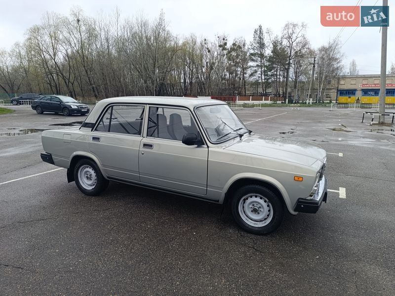 Седан ВАЗ / Lada 2107 2007 в Харькове