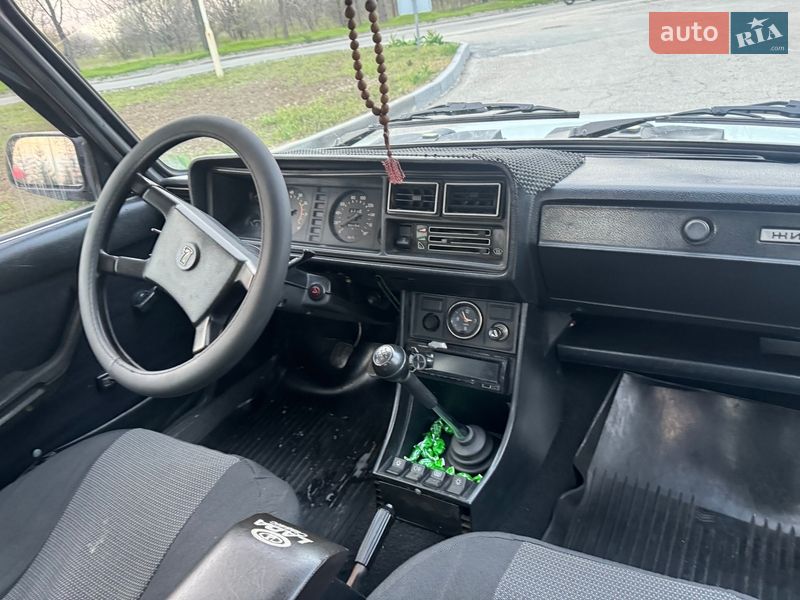 Седан ВАЗ / Lada 2107 1993 в Запорожье фото 15 Седан ВАЗ / Lada 2107 1993 в Запорожье