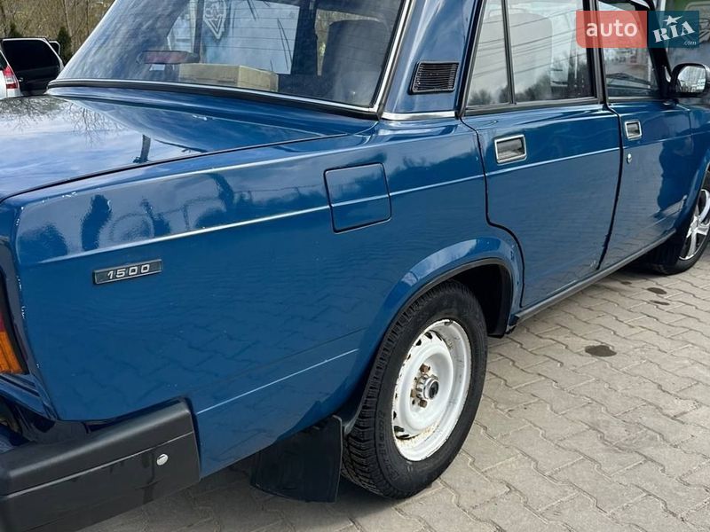 Седан ВАЗ / Lada 2107 2004 в Томашполі