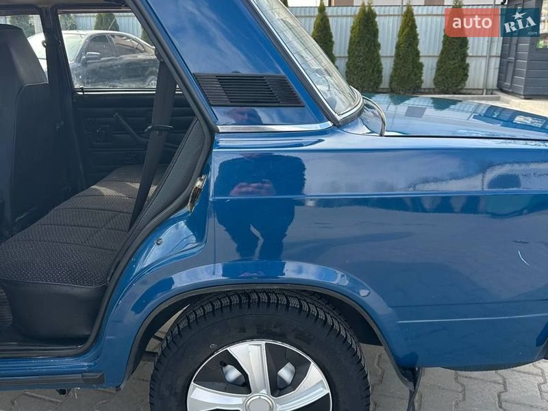 Седан ВАЗ / Lada 2107 2004 в Томашполі