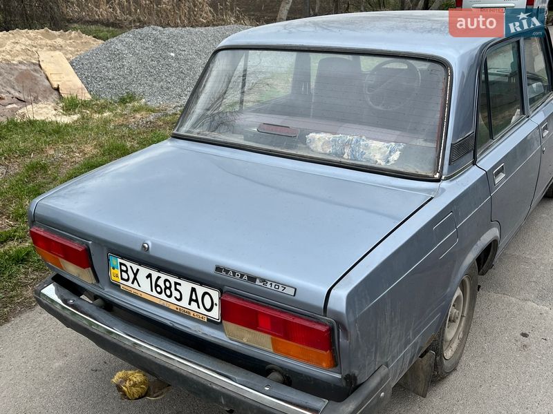 Седан ВАЗ / Lada 2107 2007 в Каменец-Подольском фото 3 Седан ВАЗ / Lada 2107 2007 в Каменец-Подольском
