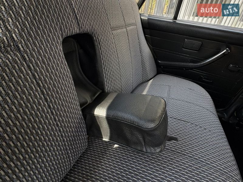 Седан ВАЗ / Lada 2107 2005 в Охтирці