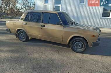 Седан ВАЗ 2107 1983 в Александрие