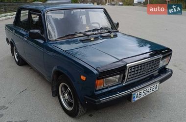 Седан ВАЗ 2107 2004 в Хмільнику