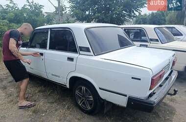 Седан ВАЗ 2107 2002 в Каневі