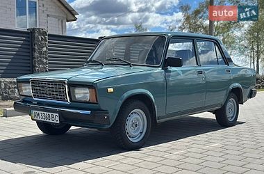 Седан ВАЗ 2107 2004 в Черкасах