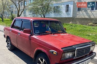 Седан ВАЗ / Lada 2107 1990 в Виннице