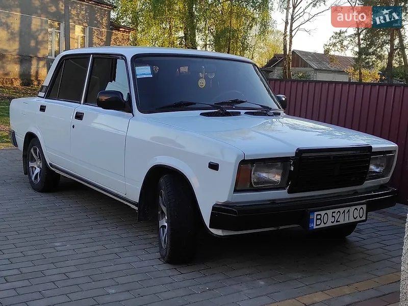 ВАЗ / Lada 2107
