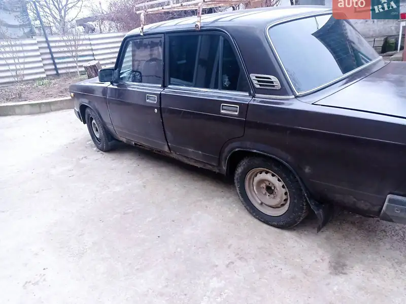 ВАЗ / Lada 2107 2005