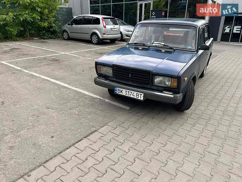 ВАЗ / Lada 2107 2000
