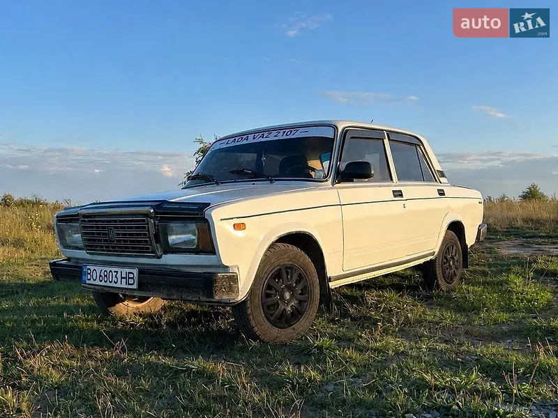 ВАЗ / Lada 2107