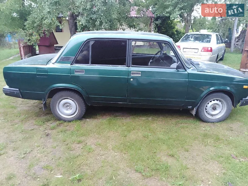 ВАЗ / Lada 2107
