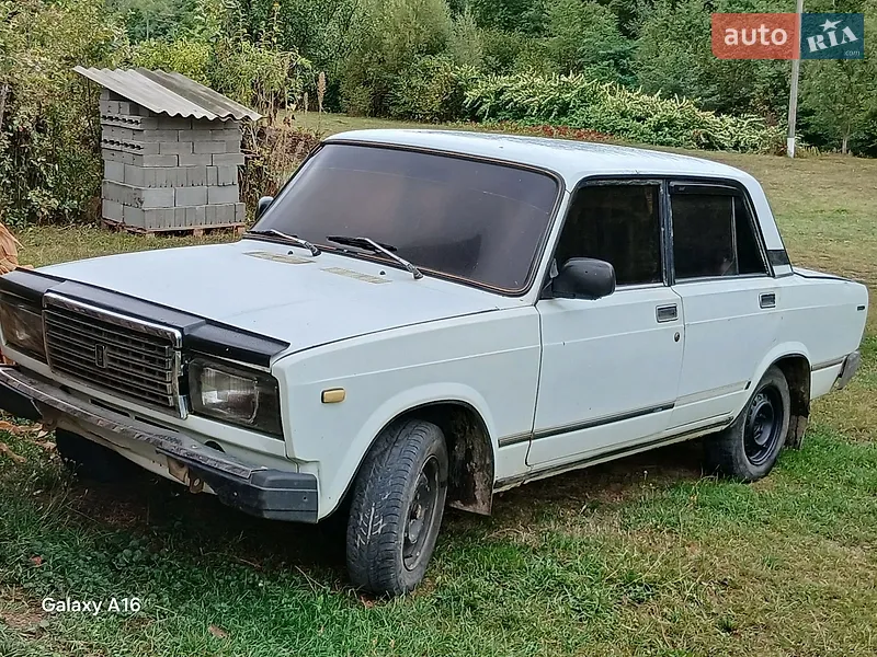 ВАЗ / Lada 2107 1990