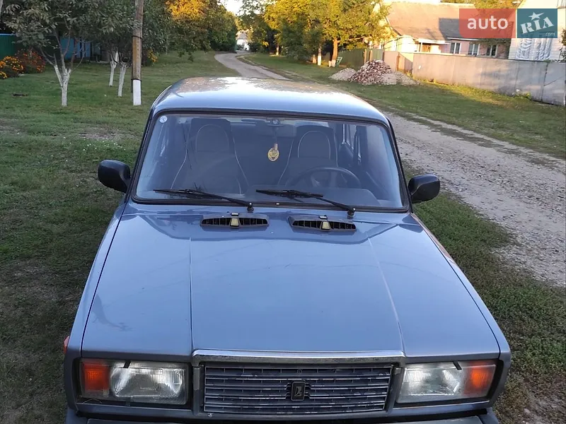 ВАЗ / Lada 2107