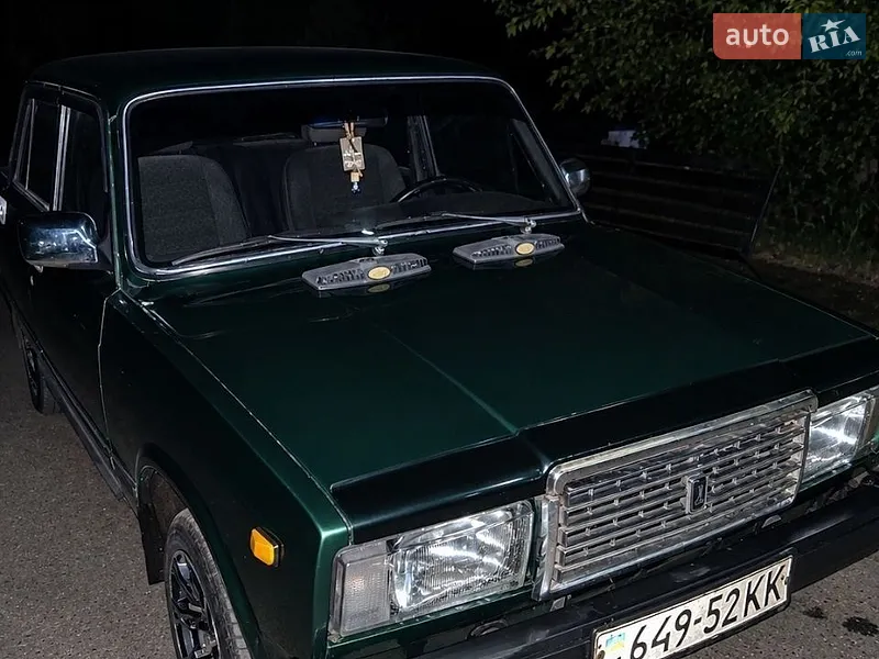 ВАЗ / Lada 2107 2001