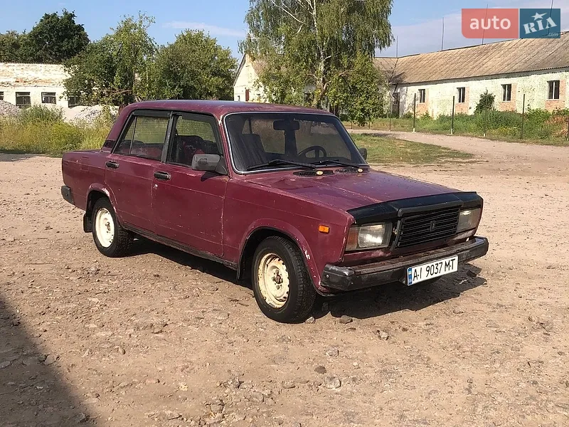 ВАЗ / Lada 2107 2000
