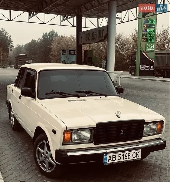 ВАЗ / Lada 2107