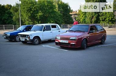Хэтчбек ВАЗ 2108 1998 в 
